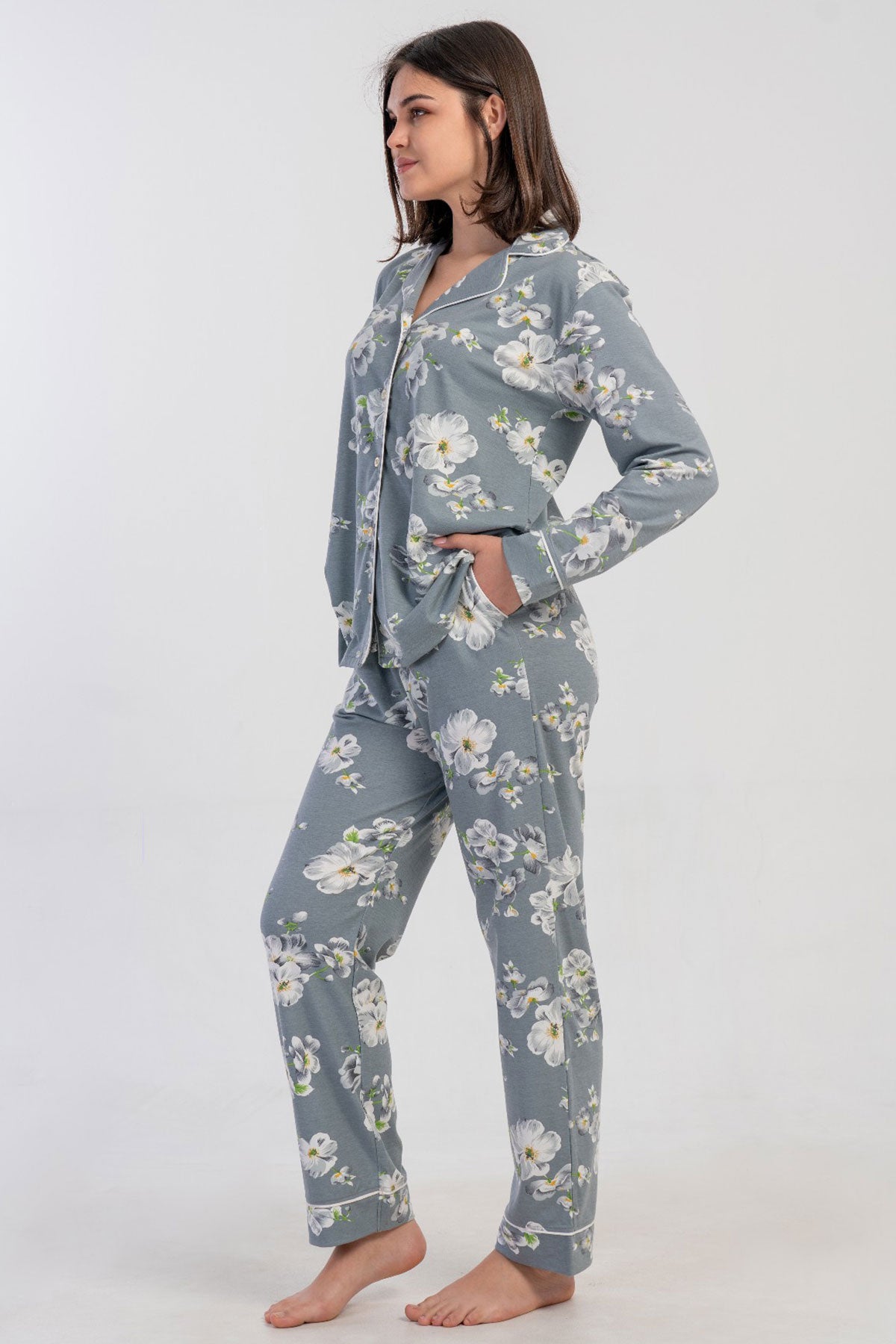 KADIN SUPREM TAMAMI DUGMELI UZUN KOL PIJAMA TAKIM