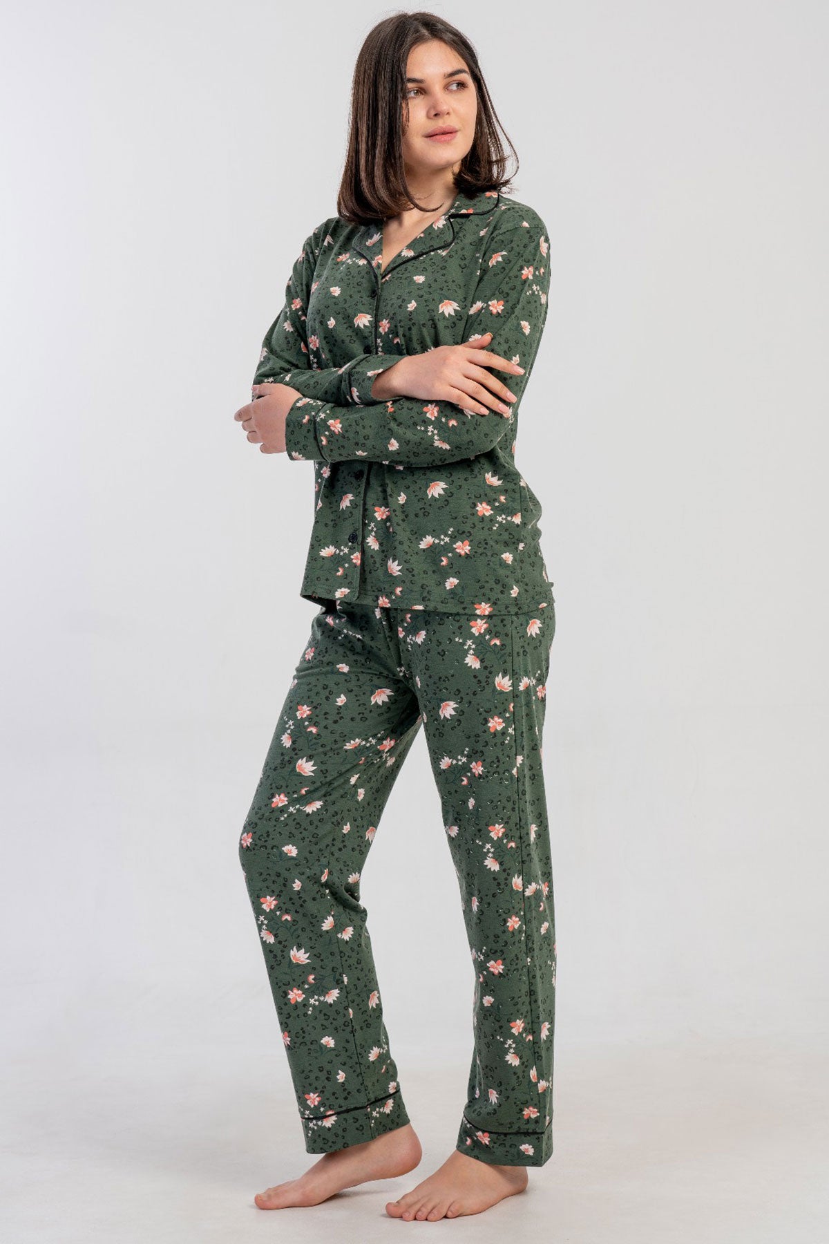 KADIN SUPREM TAMAMI DUGMELI UZUN KOL PIJAMA TAKIM