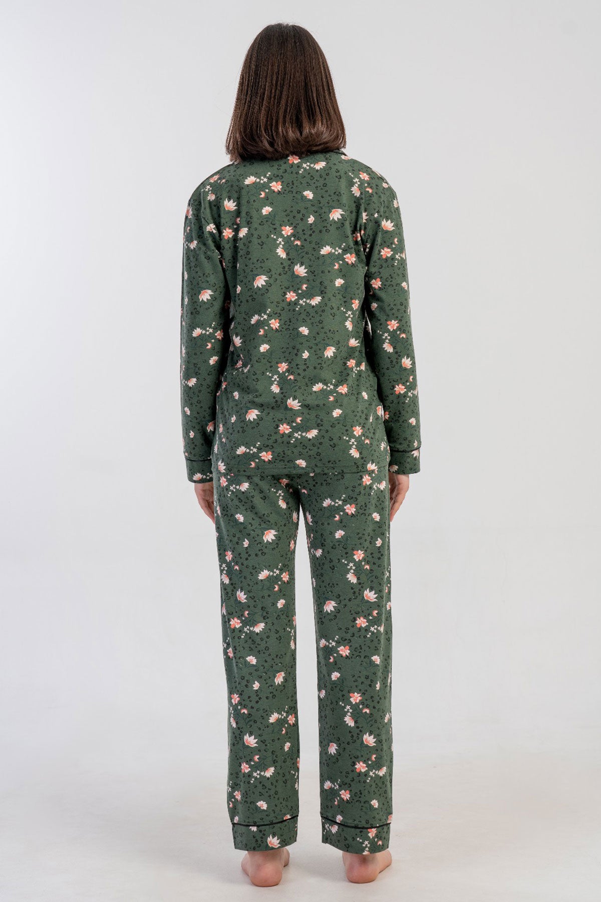 KADIN SUPREM TAMAMI DUGMELI UZUN KOL PIJAMA TAKIM