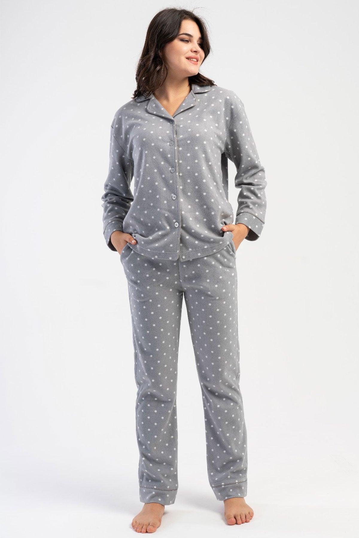 KADIN POLAR TAMAMI DUGMELI UZUN KOL PIJAMA TAKIM