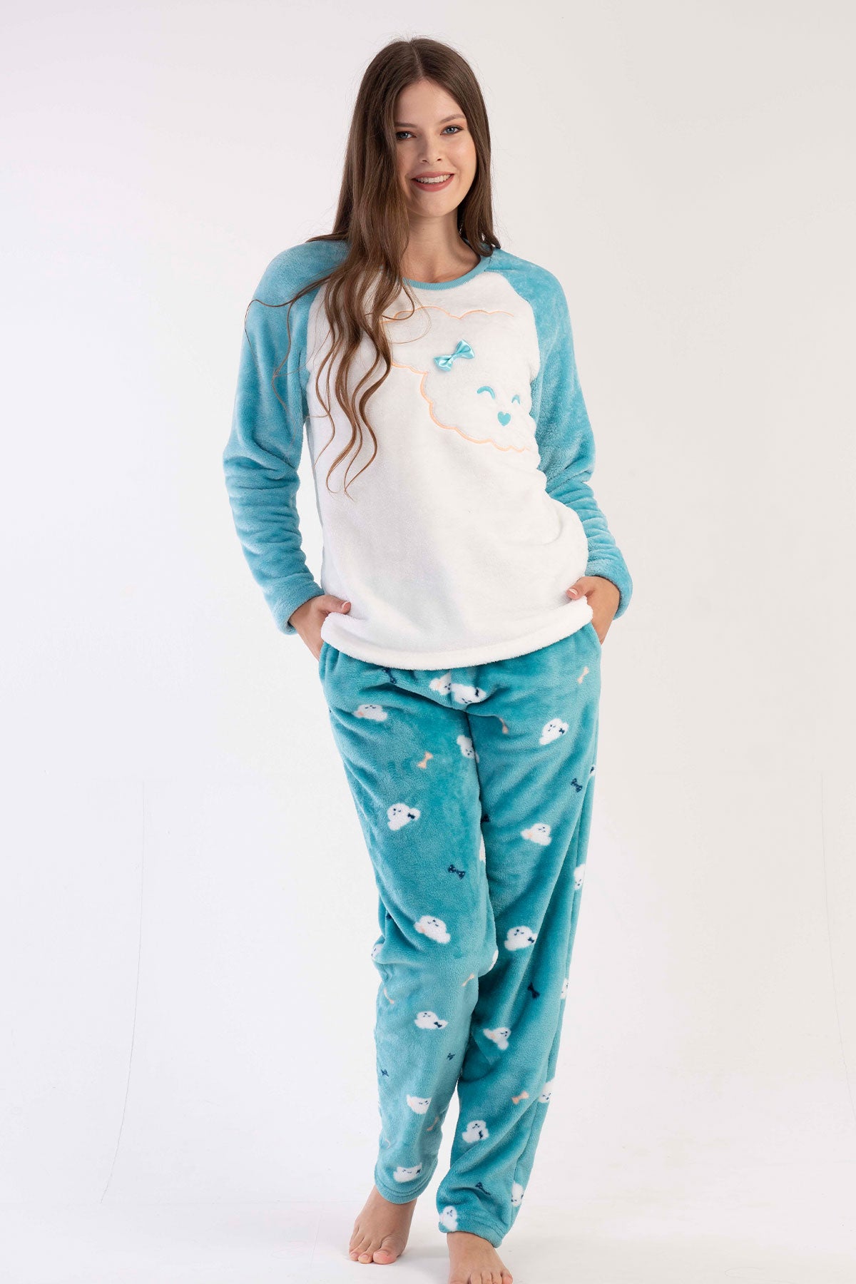 KADIN SOFT O YAKA REGLAN UZUN KOL ETEGI OVAL CEPLI PIJAMA TAKIM