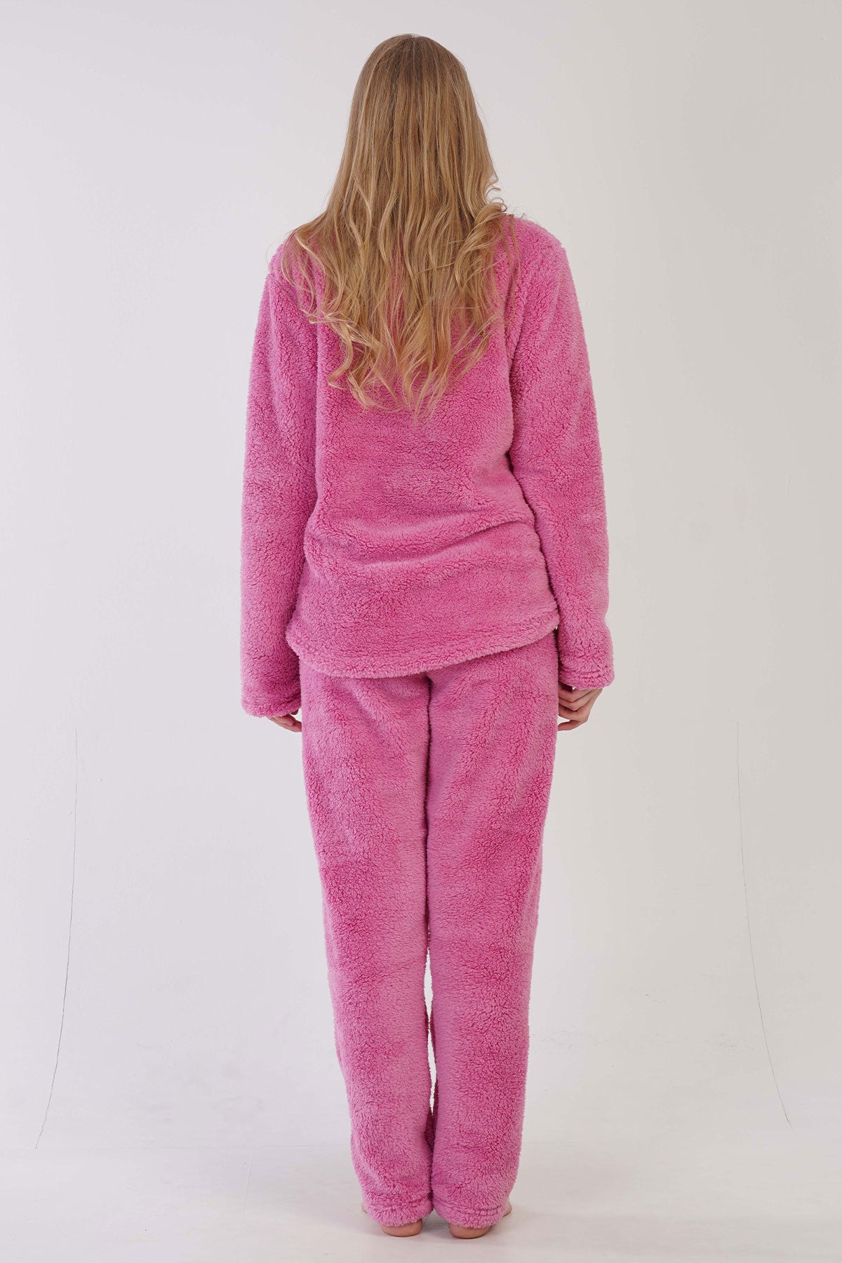 KADIN WELSOFT O YAKA UZUN KOL ETEGI OVAL CEPLI PIJAMA TAKIM