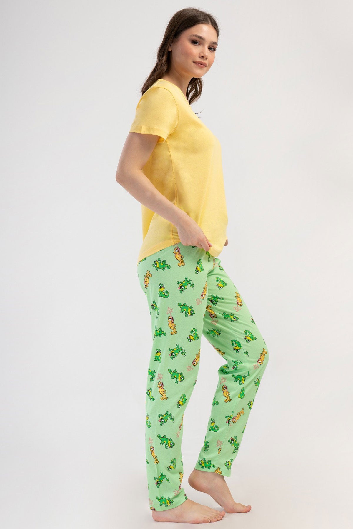 KADIN P.SUPREM O YAKA KISA KOL ETEGI OVAL PIJAMA TAKIM