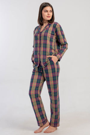 KADIN SUPREM TAMAMI DUGMELI UZUN KOL PIJAMA TAKIM