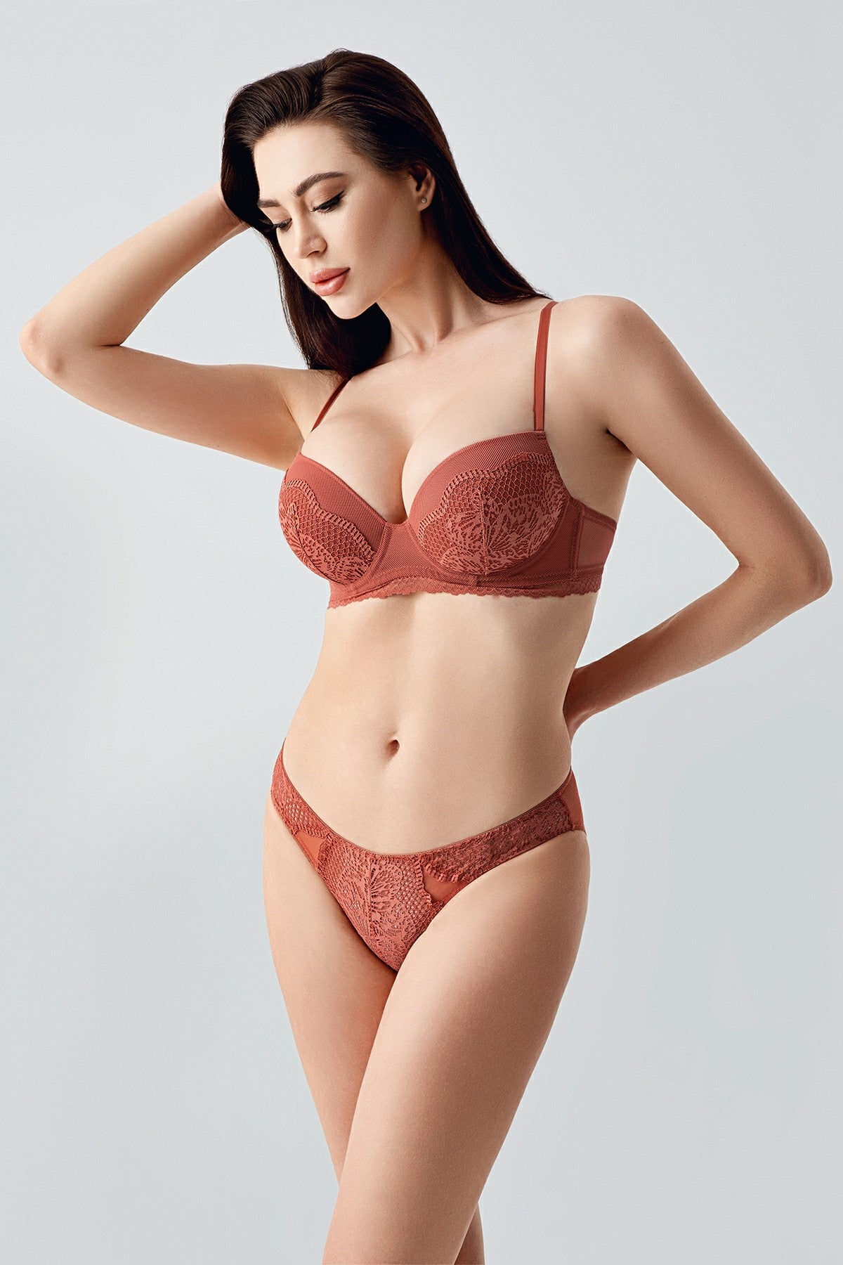 4167- B Cup Destekli Sütyen Külot Takım (Kutulu)
