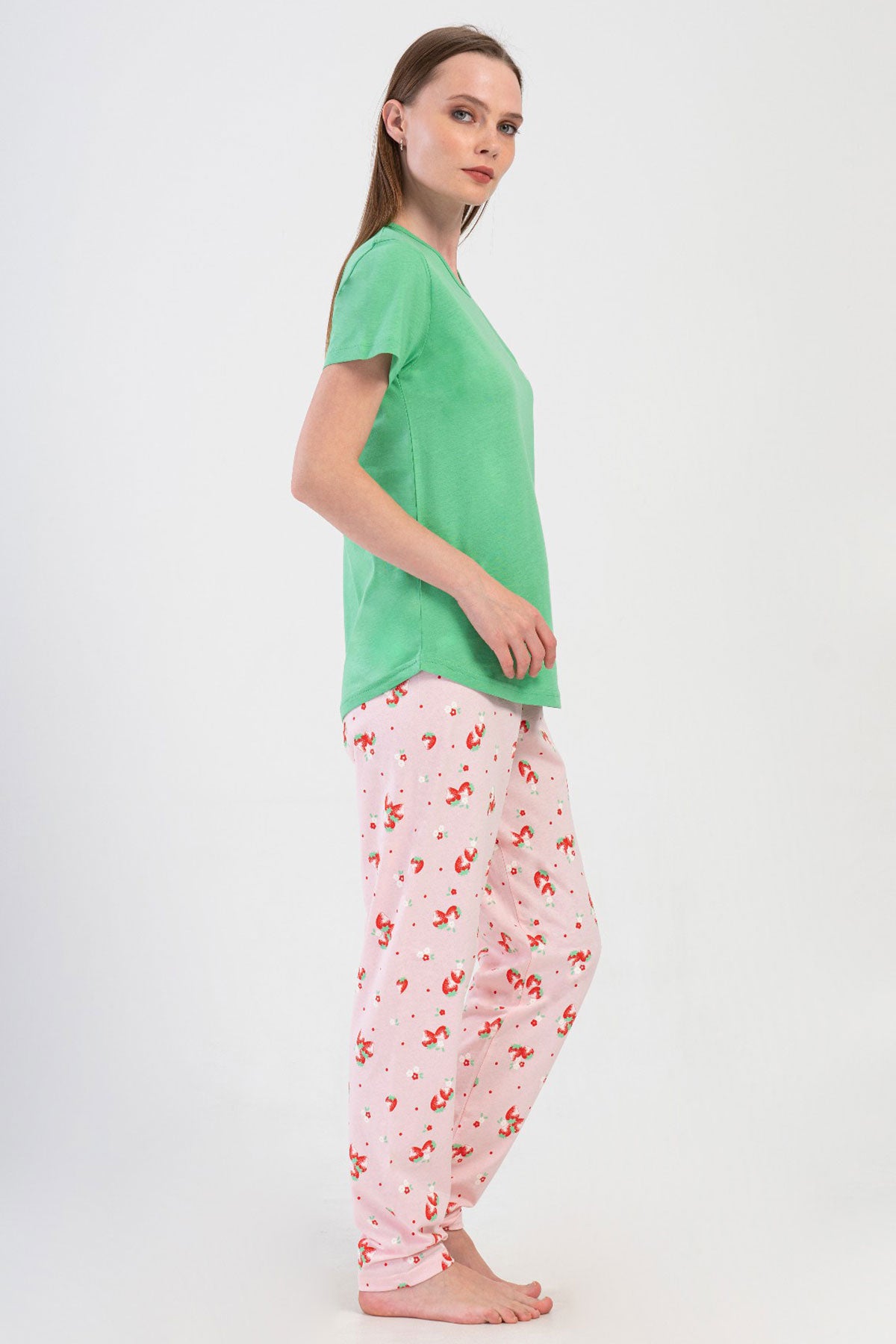 KADIN P.SUPREM O YAKA KISA KOL ETEGI OVAL PIJAMA TAKIM