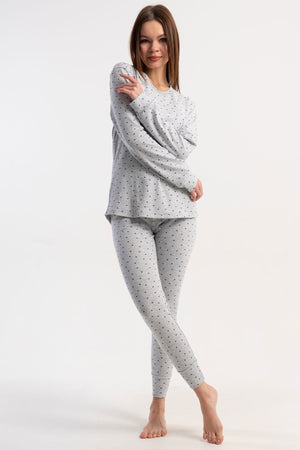 KADIN KASKORSE O YAKA UZUN KOL KOLUCU VE PACASI MANSETLI ETEGI OVAL PIJAMA TAKIM