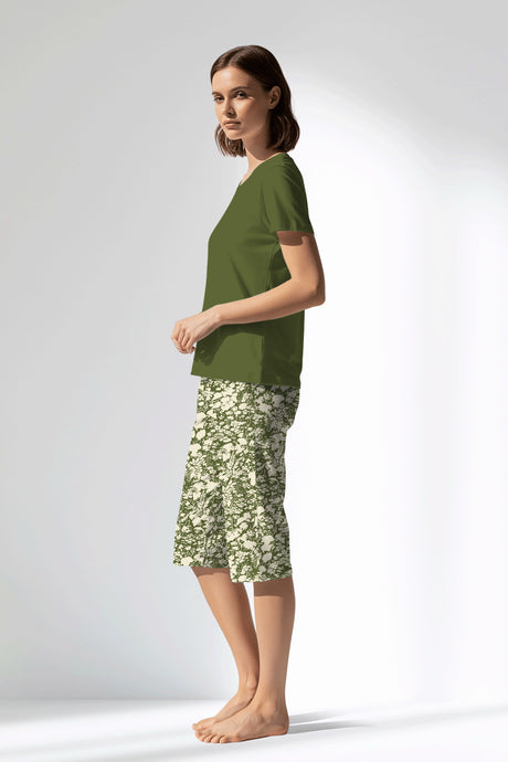 Woman Polyviscon GreenHalo Capri Set - B-18-0328 - Image 1